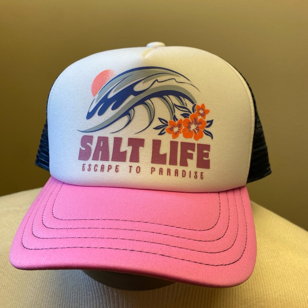 Salt Life Women’s Escape To Paradise  SnapBack Hat NEW